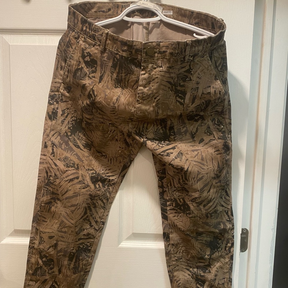 Zara men’s camo pants